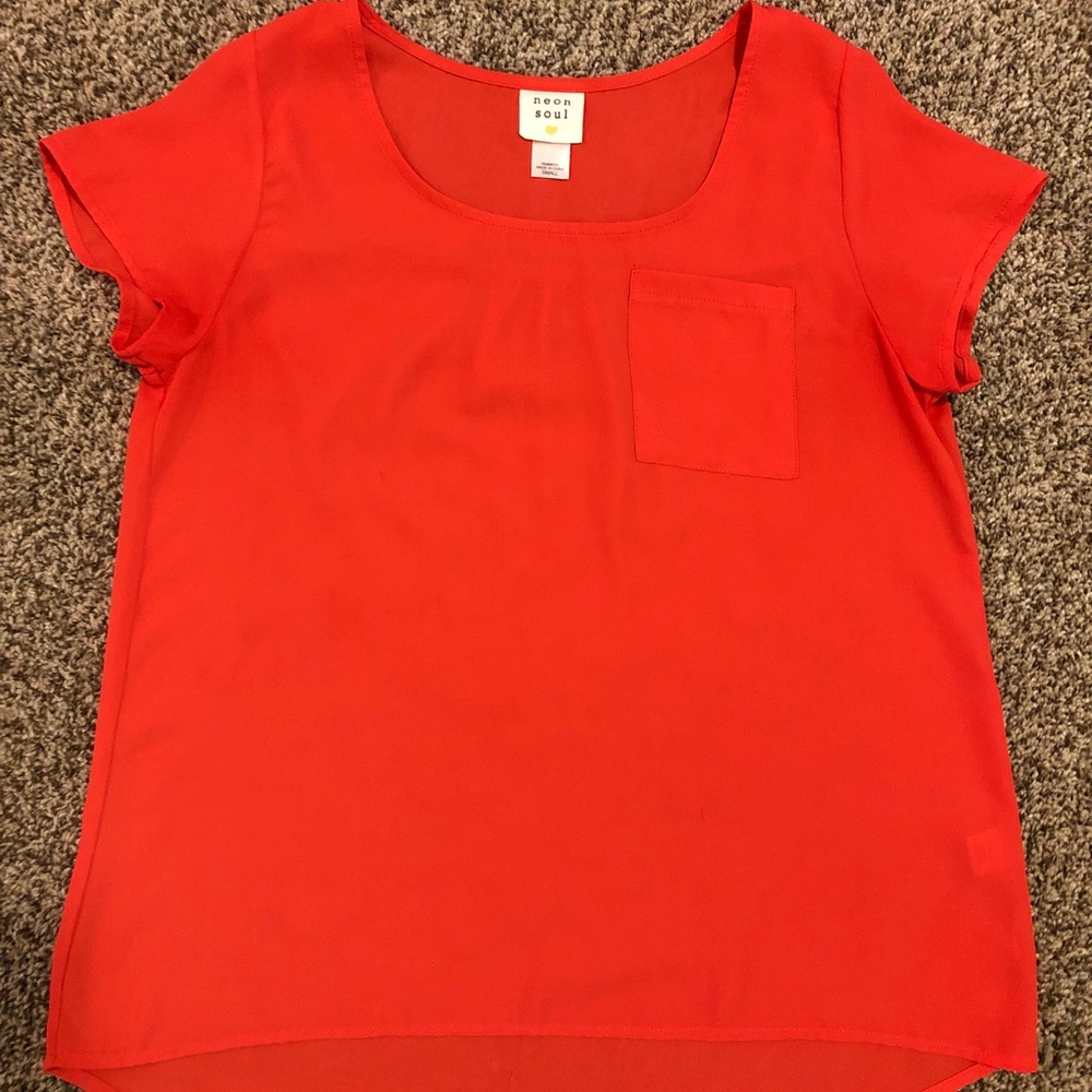 Flowy blouse size small Neon Soul coral